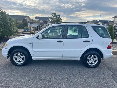 2001 Mercedes-Benz M-Class ML 320 Sport Utility 4D