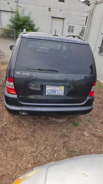 2001 Mercedes-Benz ML320