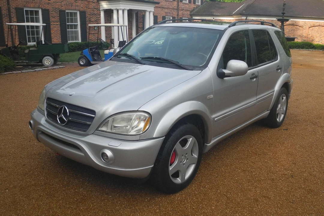 2001 Mercedes-Benz W163 ML 55 AMG - Image 2 of 2