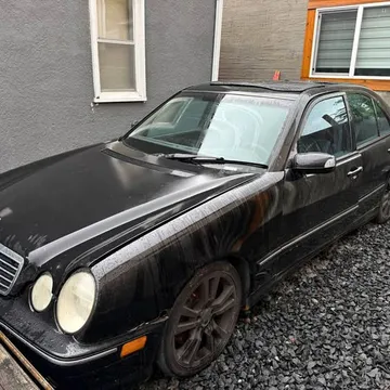2001 Mercedes-Benz E55 AMG
