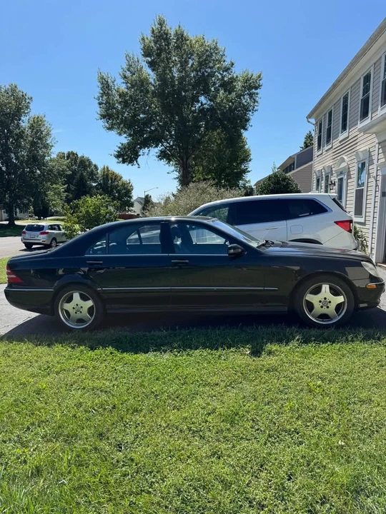 2001 Mercedes-Benz W220 S 55 & S 65 AMG - Image 2 of 10