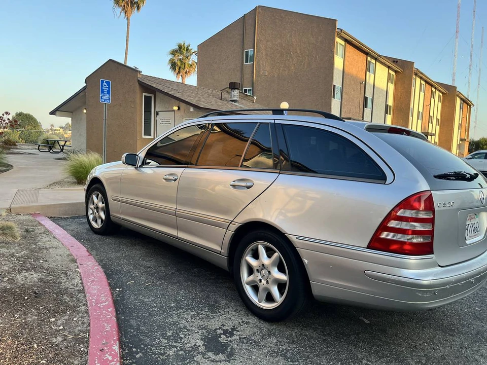 2001 Mercedes-Benz W203 C-Class - Image 6 of 9