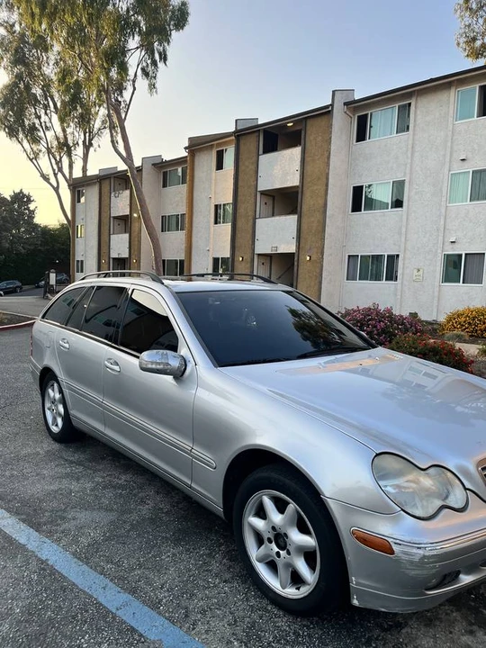 2001 Mercedes-Benz W203 C-Class - Image 2 of 9