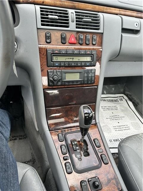 2001 Mercedes-Benz W210 E-Class - Image 4 of 21