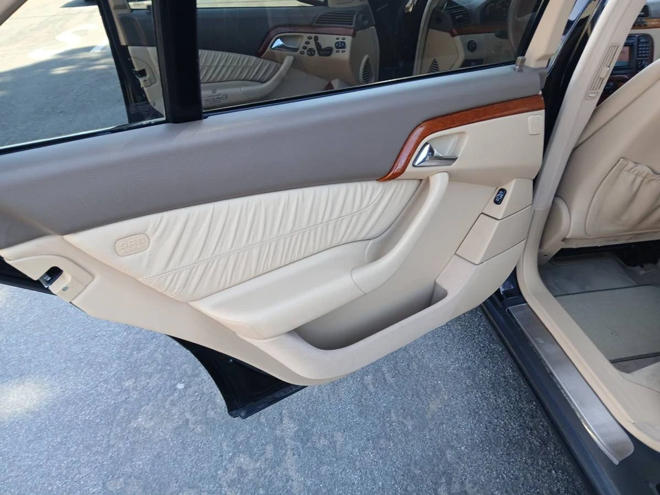 2001 Mercedes-Benz W220 S-Class - Image 11 of 24