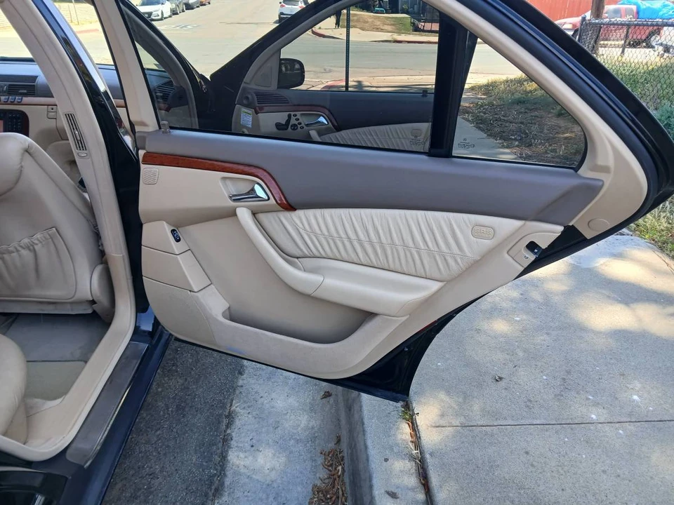 2001 Mercedes-Benz W220 S-Class - Image 15 of 24