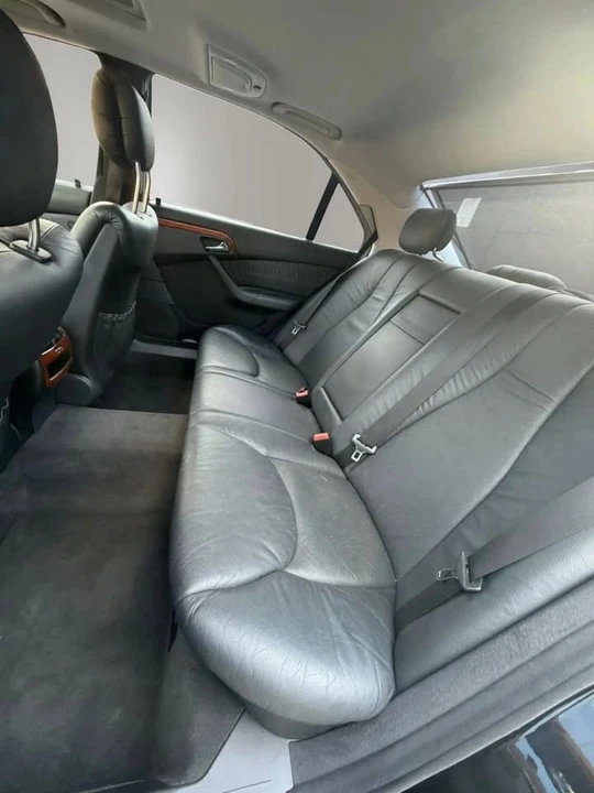 2001 Mercedes-Benz W220 S-Class - Image 17 of 20