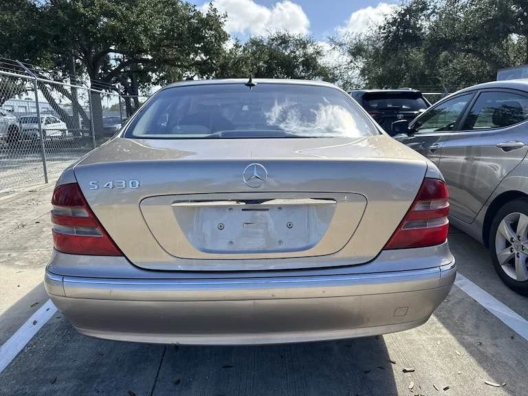 2001 Mercedes-Benz W220 S-Class - Image 3 of 4
