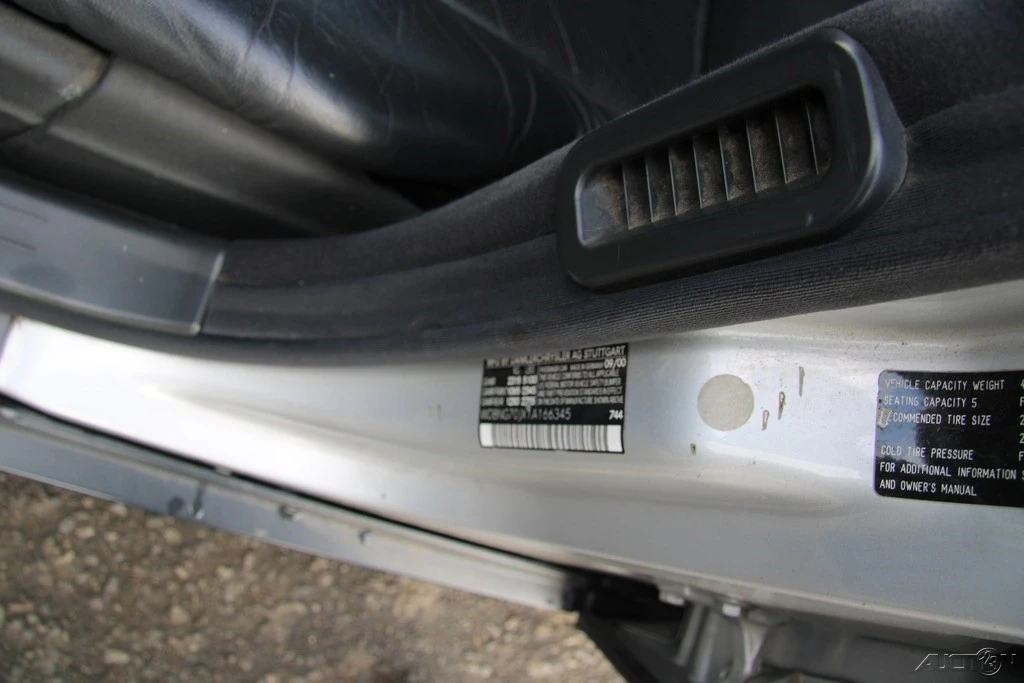 2001 Mercedes-Benz W220 S-Class - Image 11 of 21