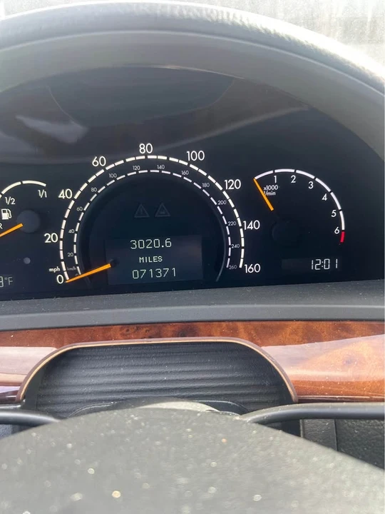 2001 Mercedes-Benz W220 S-Class - Image 12 of 12