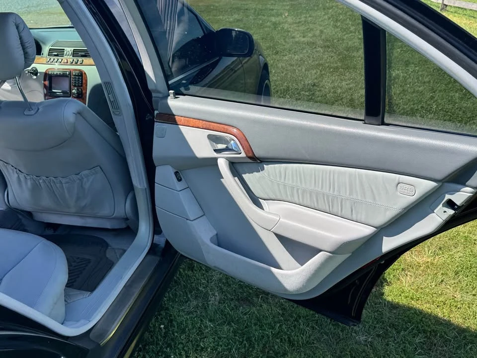 2001 Mercedes-Benz W220 S-Class - Image 12 of 20