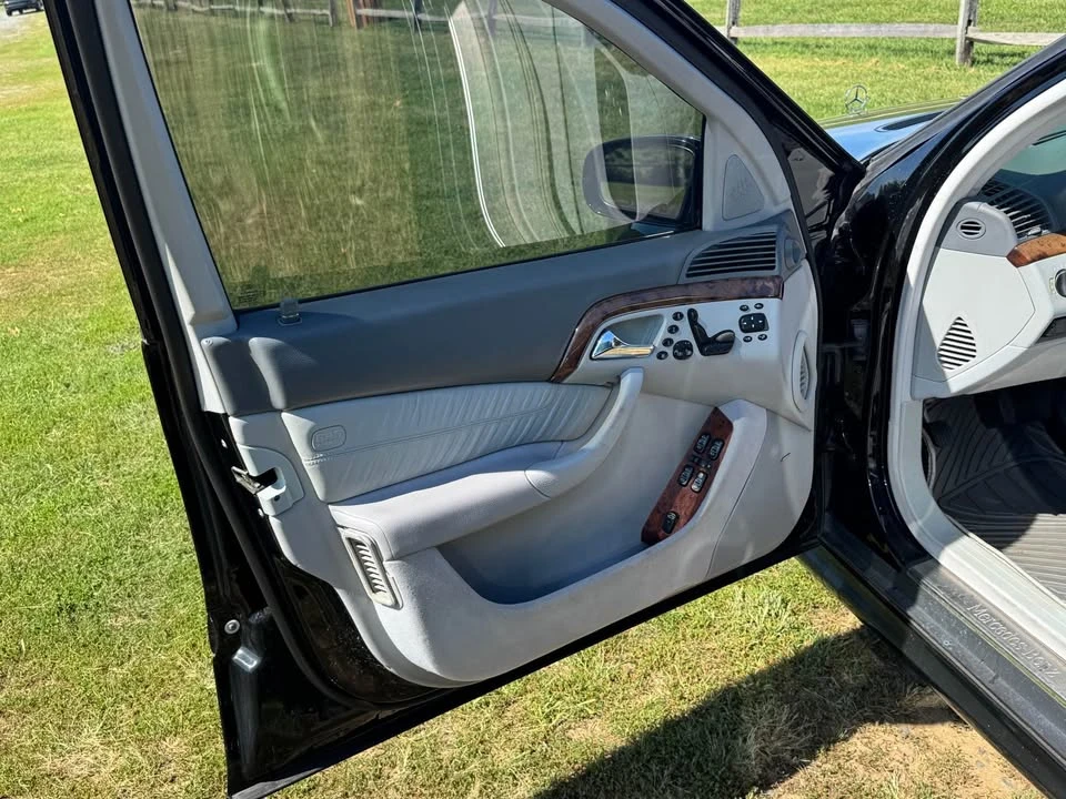 2001 Mercedes-Benz W220 S-Class - Image 9 of 20