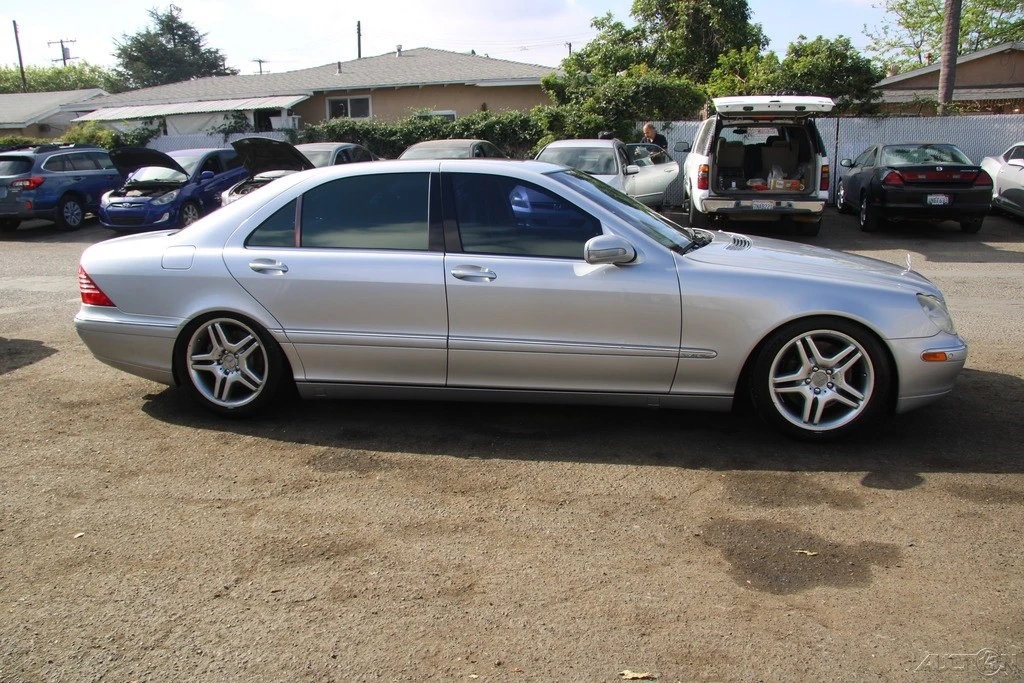 2001 Mercedes-Benz W220 S-Class - Image 9 of 21