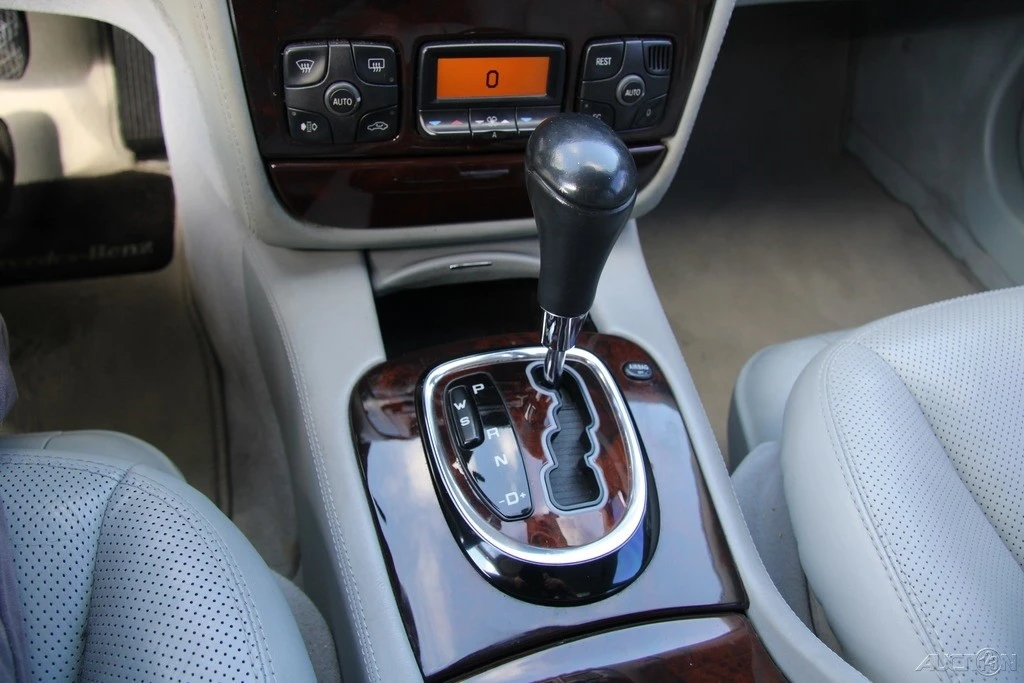 2001 Mercedes-Benz W220 S-Class - Image 19 of 21
