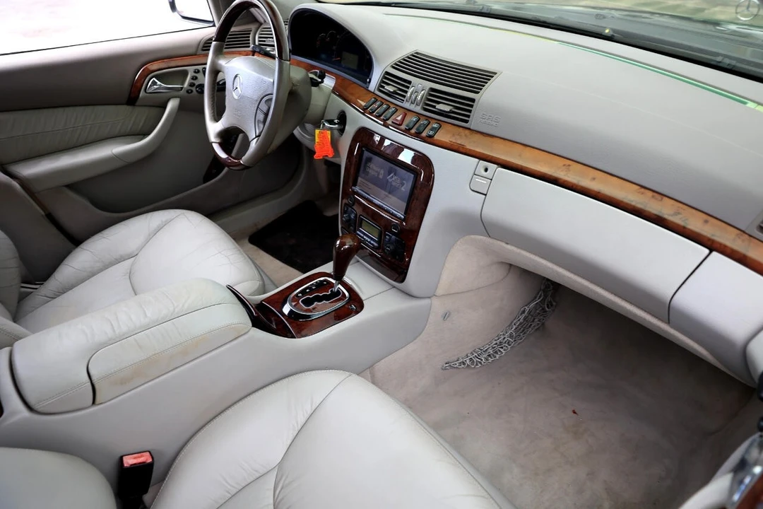 2001 Mercedes-Benz W220 S-Class - Image 18 of 21