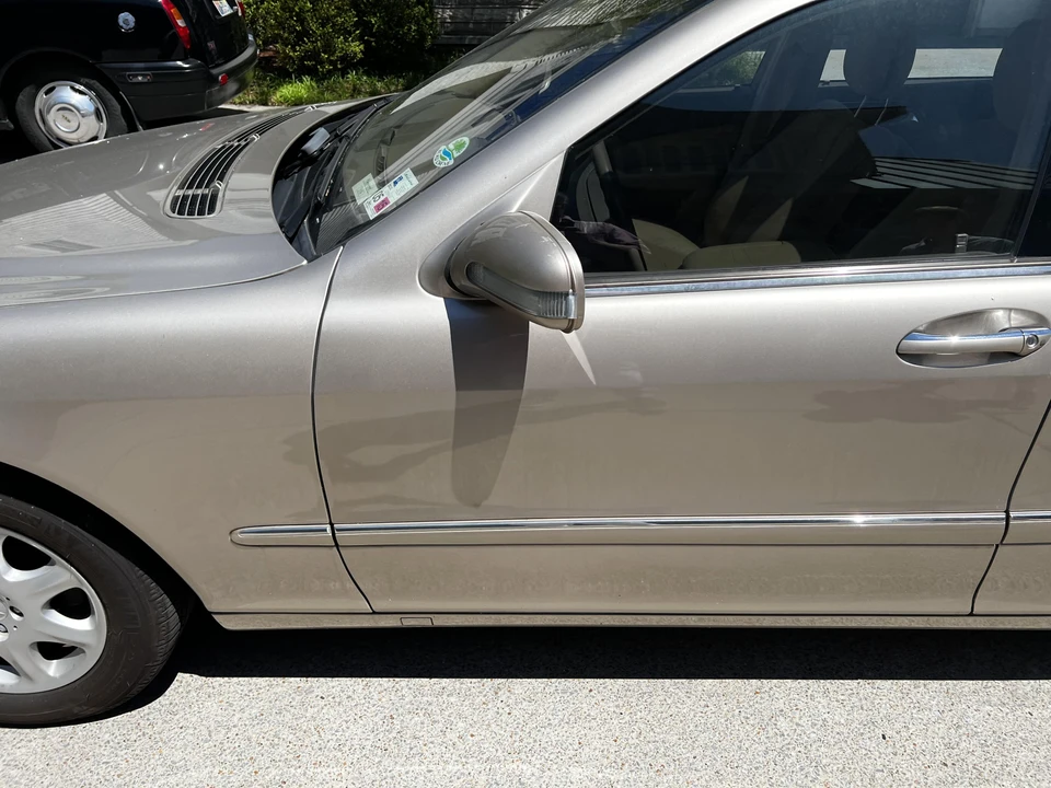 2001 Mercedes-Benz W220 S-Class - Image 24 of 31