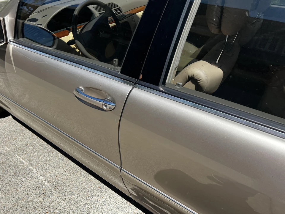 2001 Mercedes-Benz W220 S-Class - Image 26 of 31