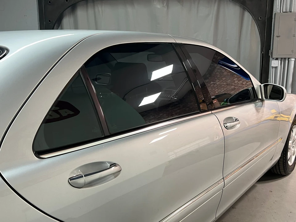 2001 Mercedes-Benz W220 S-Class - Image 23 of 31