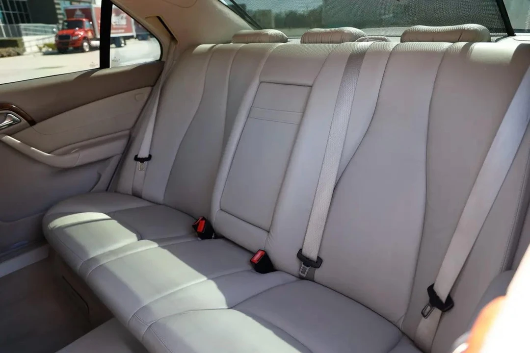 2001 Mercedes-Benz W220 S-Class - Image 8 of 21