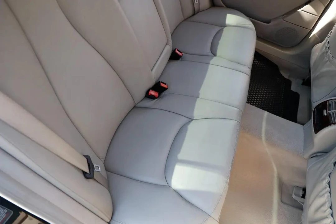 2001 Mercedes-Benz W220 S-Class - Image 12 of 21