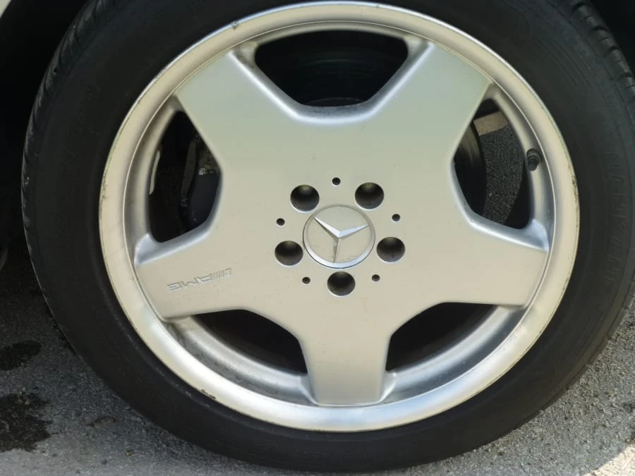 2001 Mercedes-Benz W220 S-Class - Image 7 of 8