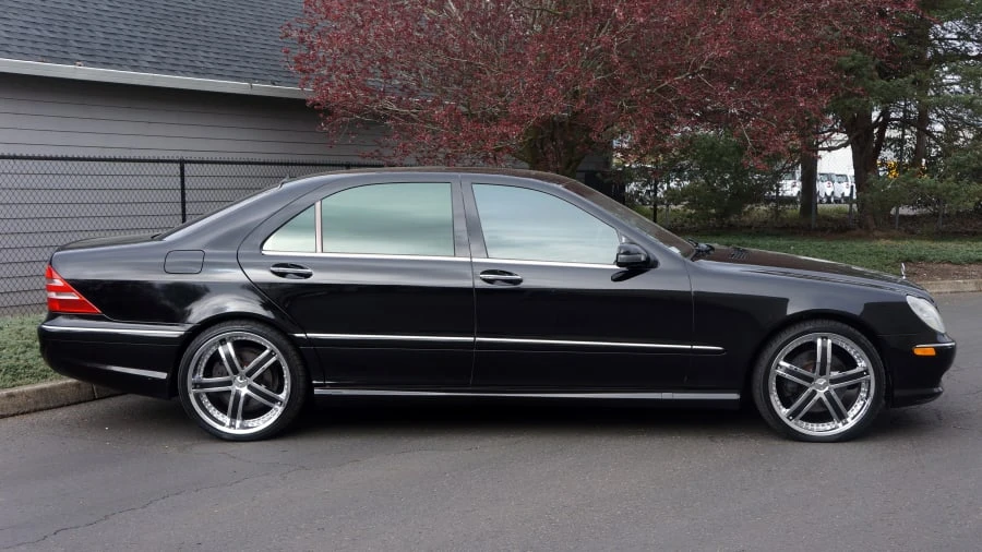 2001 Mercedes-Benz W220 S-Class - Image 11 of 12