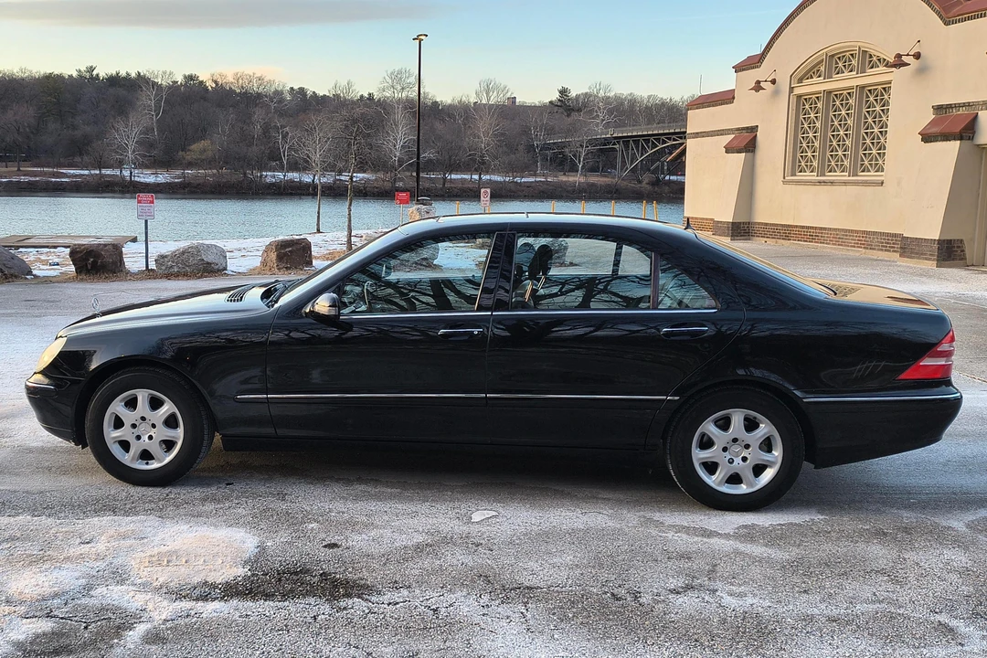 2001 Mercedes-Benz W220 S-Class - Image 3 of 31
