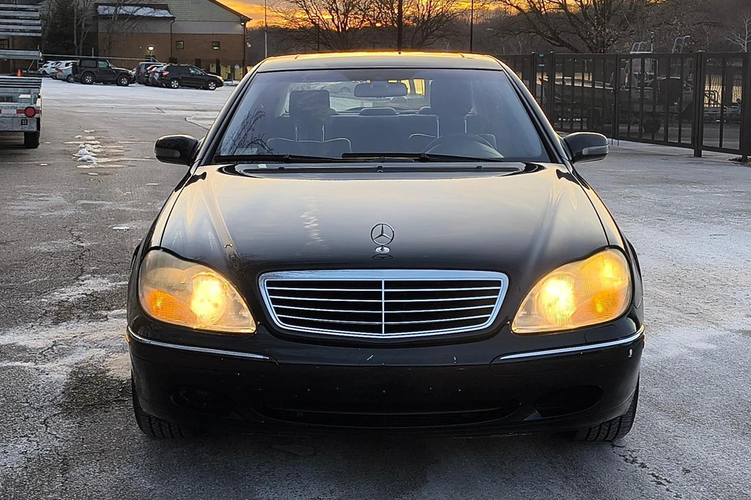 2001 Mercedes-Benz W220 S-Class - Image 2 of 31