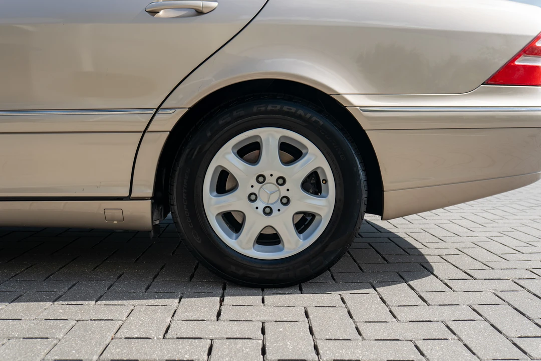 2001 Mercedes-Benz W220 S-Class - Image 30 of 31