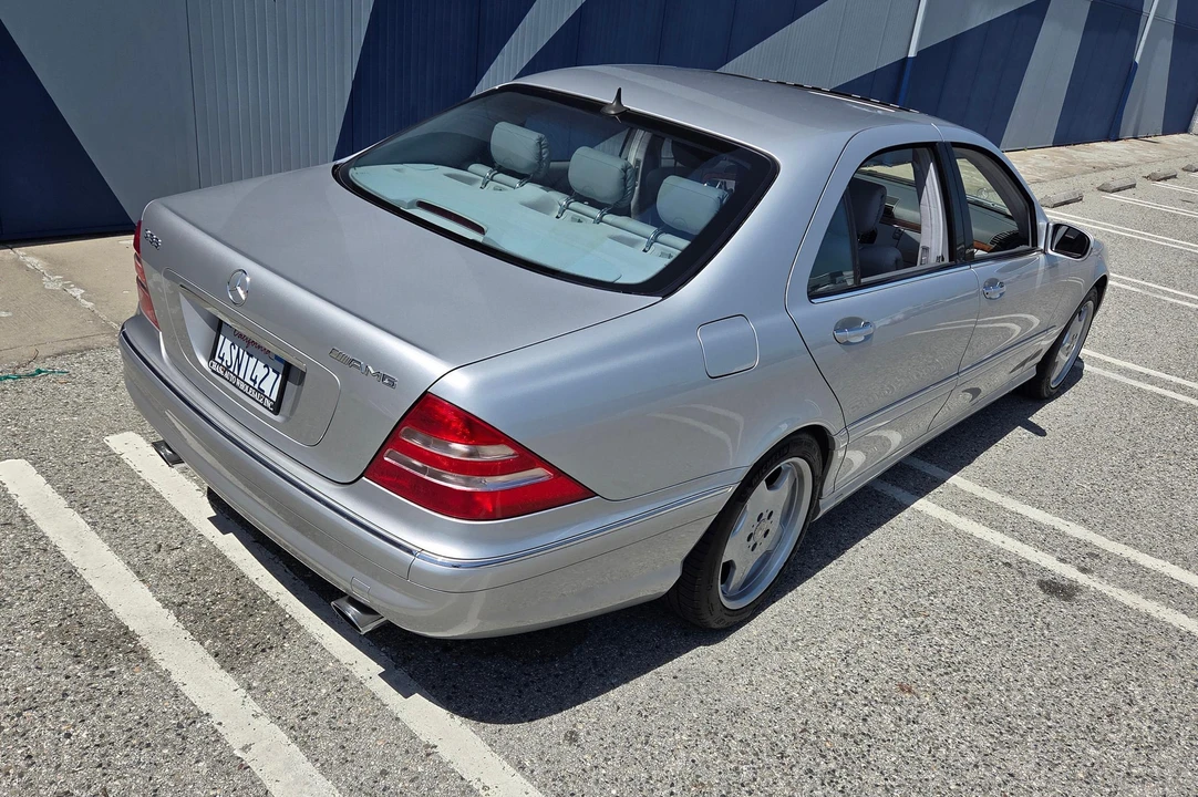 2001 Mercedes-Benz W220 S-Class - Image 13 of 31
