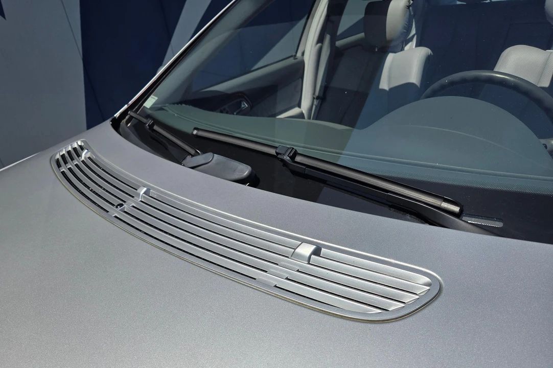 2001 Mercedes-Benz W220 S-Class - Image 24 of 31