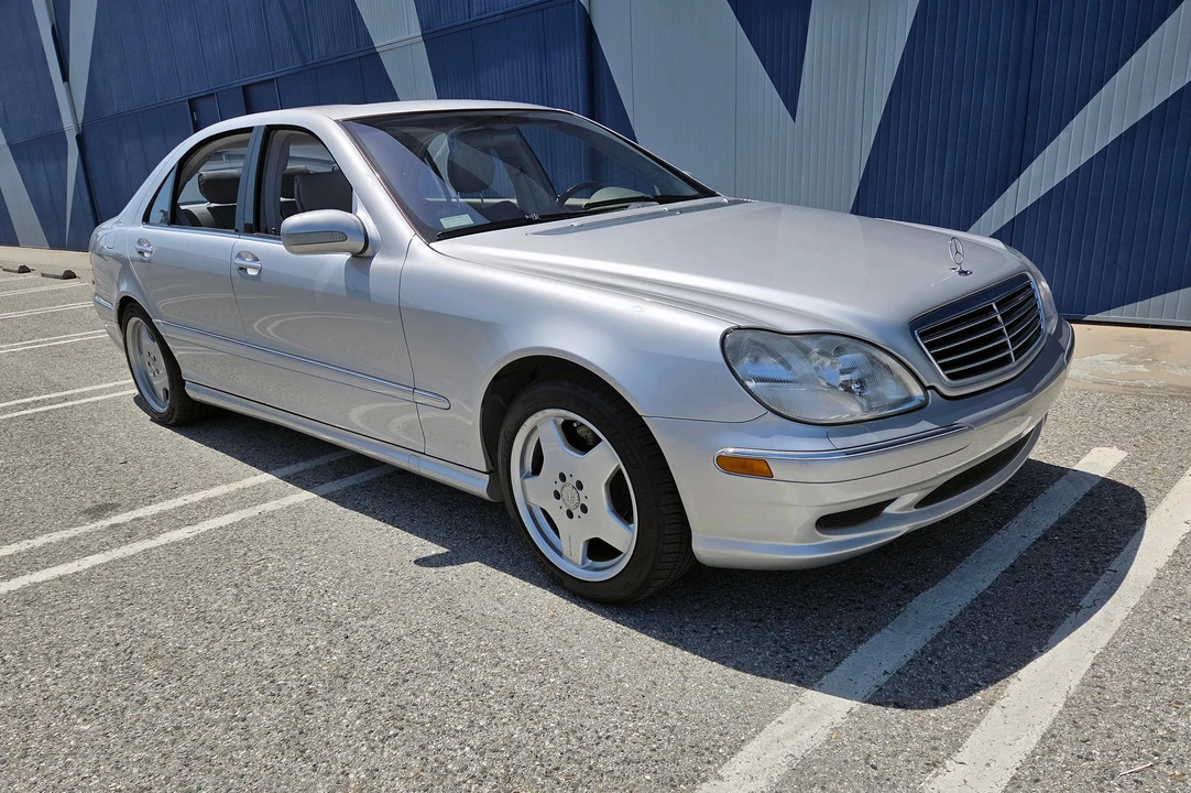 2001 Mercedes-Benz W220 S-Class - Image 16 of 31