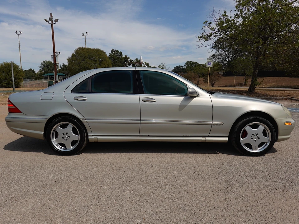 2001 Mercedes-Benz W220 S-Class - Image 16 of 31