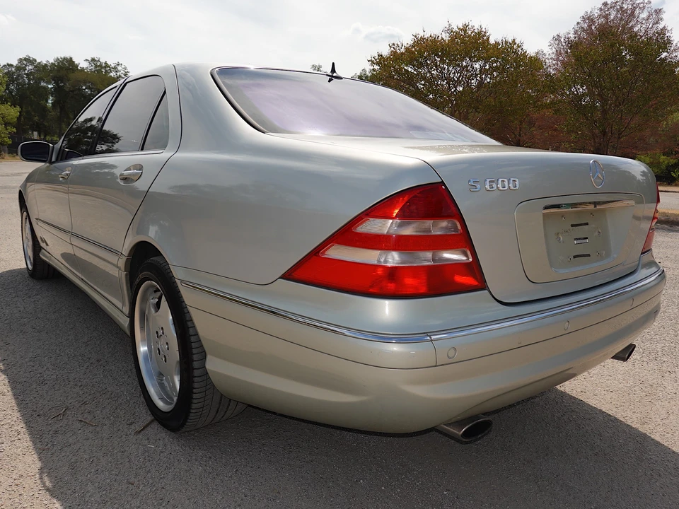 2001 Mercedes-Benz W220 S-Class - Image 13 of 31