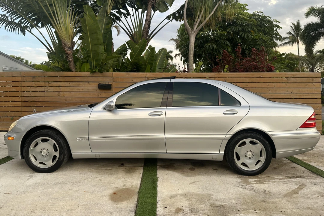 2001 Mercedes-Benz W220 S-Class - Image 3 of 31
