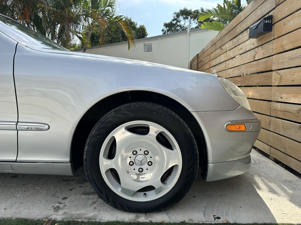 2001 Mercedes-Benz W220 S-Class - Image 26 of 31