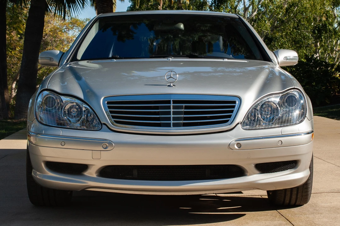 2001 Mercedes-Benz W220 S-Class - Image 2 of 31