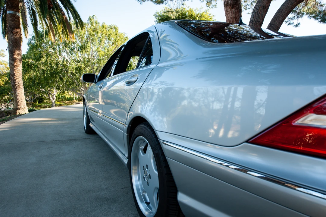 2001 Mercedes-Benz W220 S-Class - Image 18 of 31