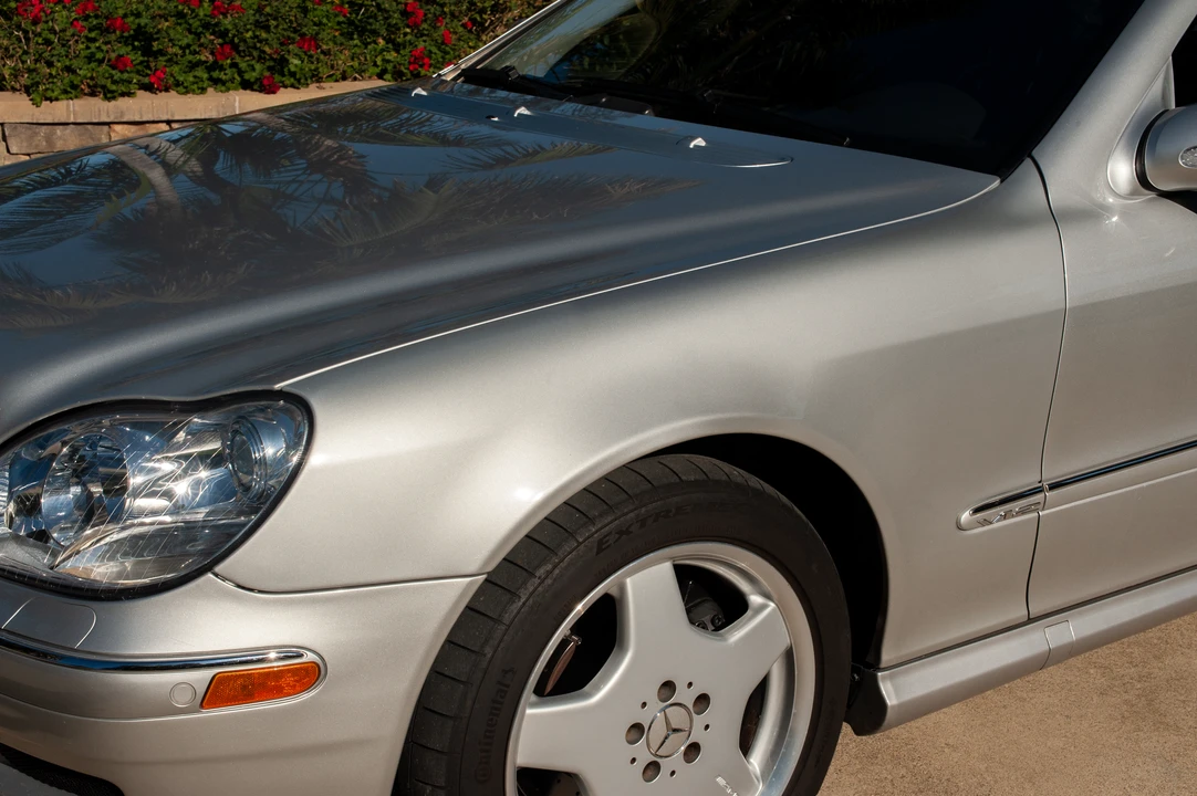 2001 Mercedes-Benz W220 S-Class - Image 14 of 31