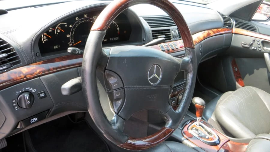 2001 Mercedes-Benz W220 S-Class - Image 4 of 12