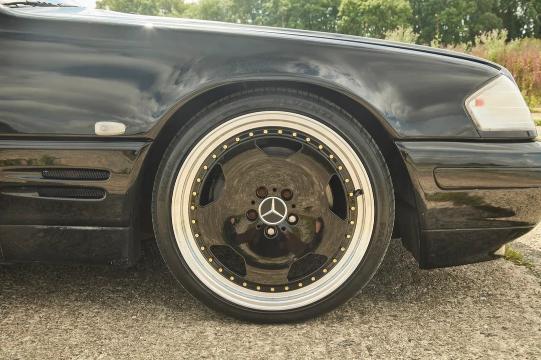 2001 Mercedes-Benz R129 SL-Class - Image 19 of 30