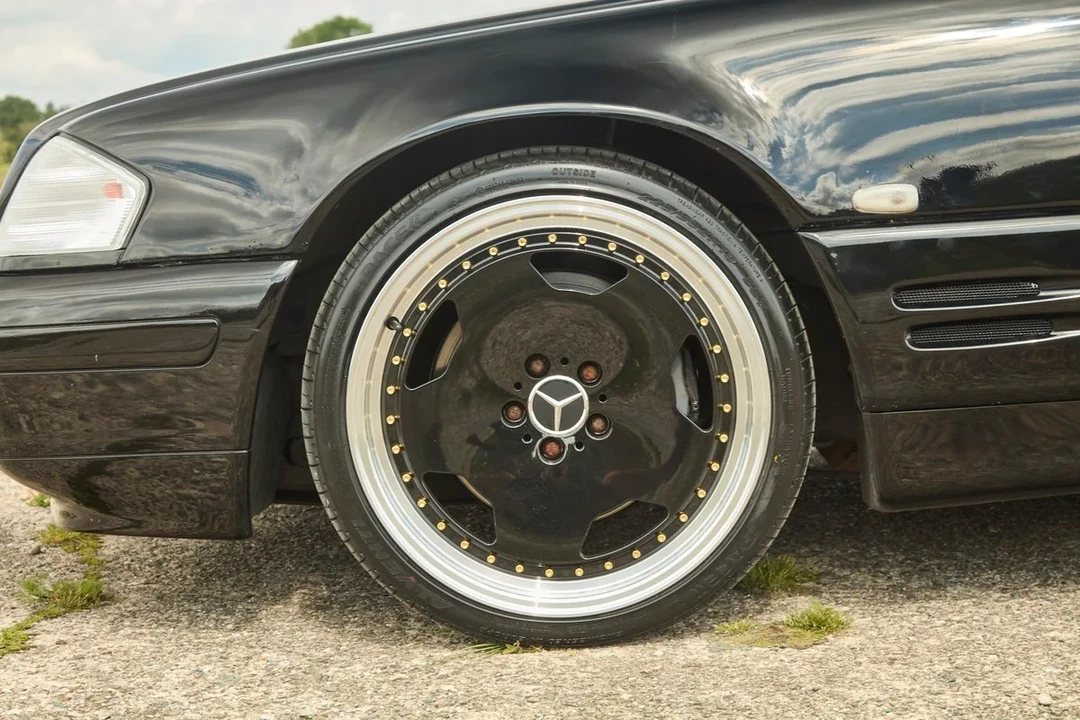 2001 Mercedes-Benz R129 SL-Class - Image 22 of 30