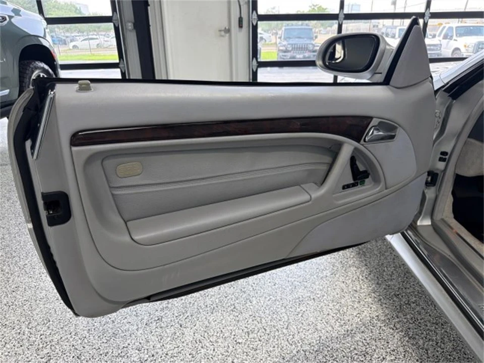 2001 Mercedes-Benz R129 SL-Class - Image 13 of 31