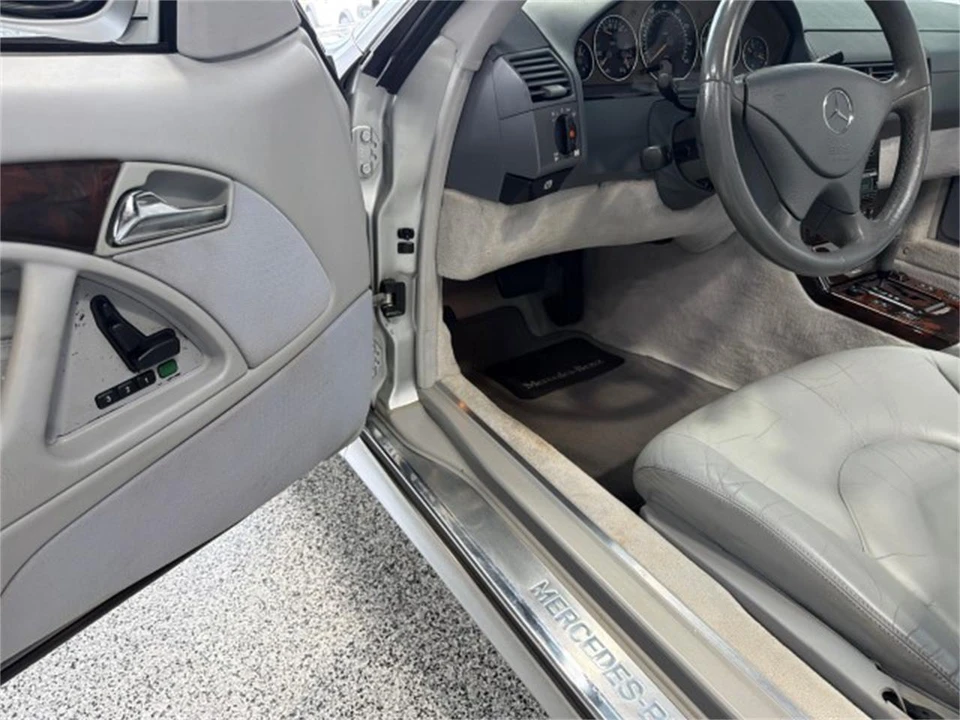 2001 Mercedes-Benz R129 SL-Class - Image 14 of 31