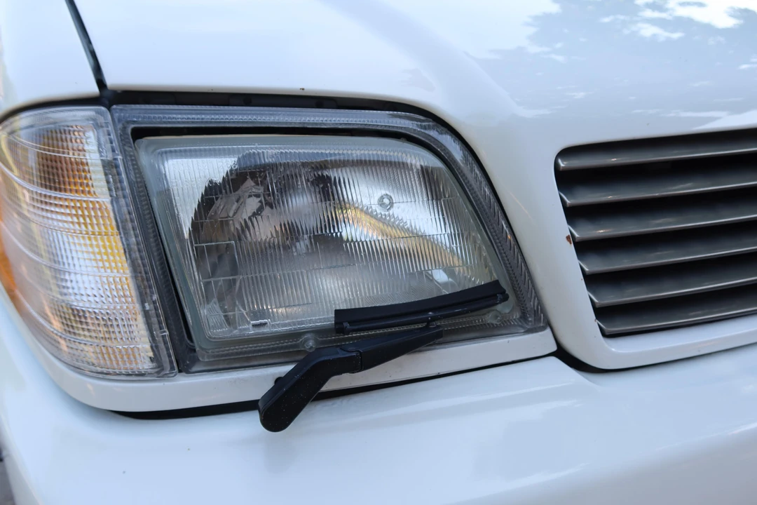 2001 Mercedes-Benz R129 SL-Class - Image 18 of 31