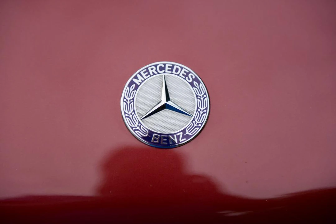2001 Mercedes-Benz R129 SL-Class - Image 26 of 31