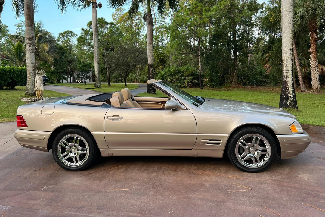 2001 Mercedes-Benz R129 SL-Class - Image 3 of 31