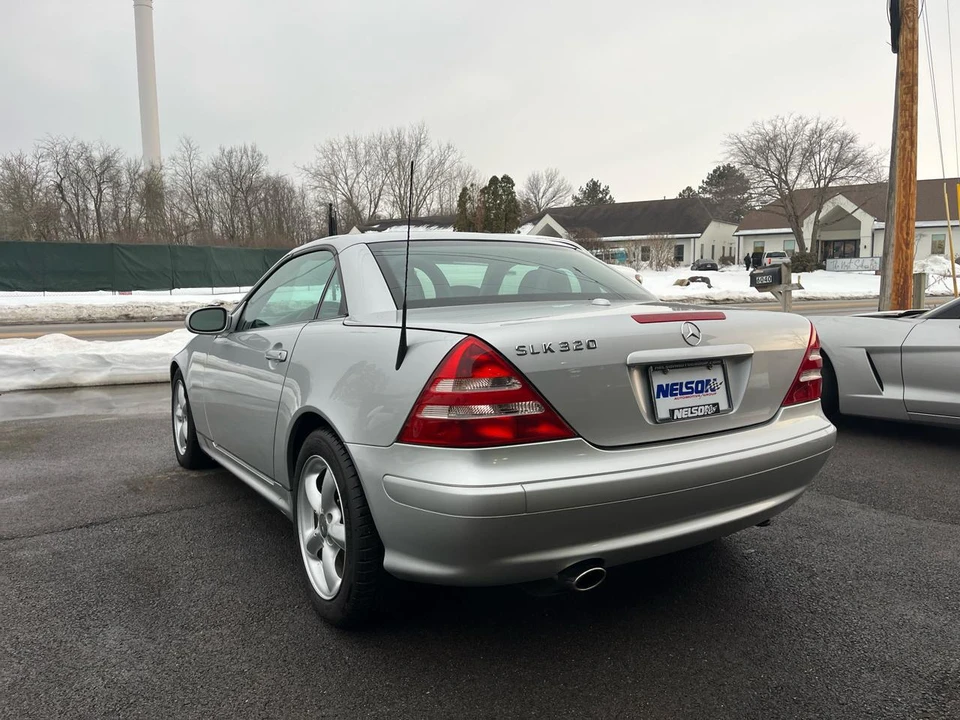 2001 Mercedes-Benz R171 SLK 55 AMG - Image 7 of 31