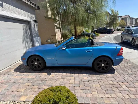 2001 Mercedes-Benz SLK-Class SLK 230 Roadster 2D