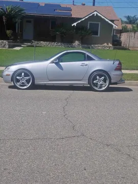 2001 Mercedes-Benz SLK 320 Roadster 2D